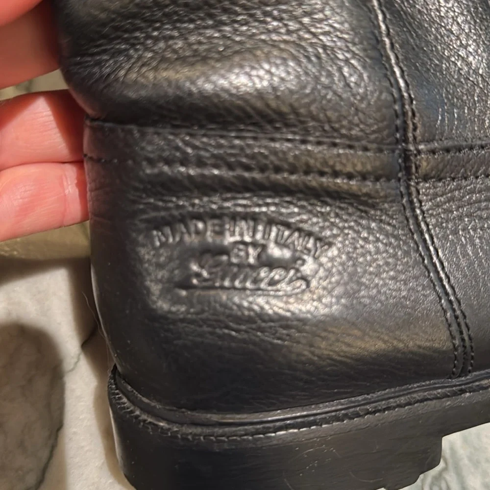 Gucci Boot
Camelot - Picture 8 of 12